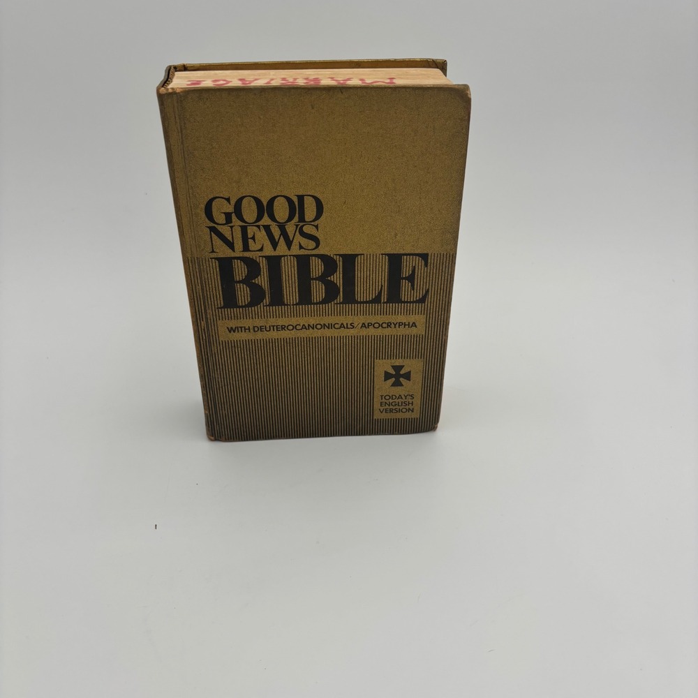 American Bible Society Good News Bible TEV Gold Hardcover Fair‎ Apocrypha Maps